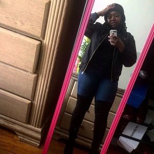 Meet your Posher, Alisha